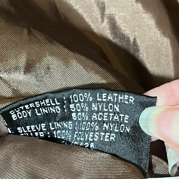 VTG Adventure Bound Wilsons Leather Bomber Jacket Distressed Aviator Moto Crop - Picture 15 of 16